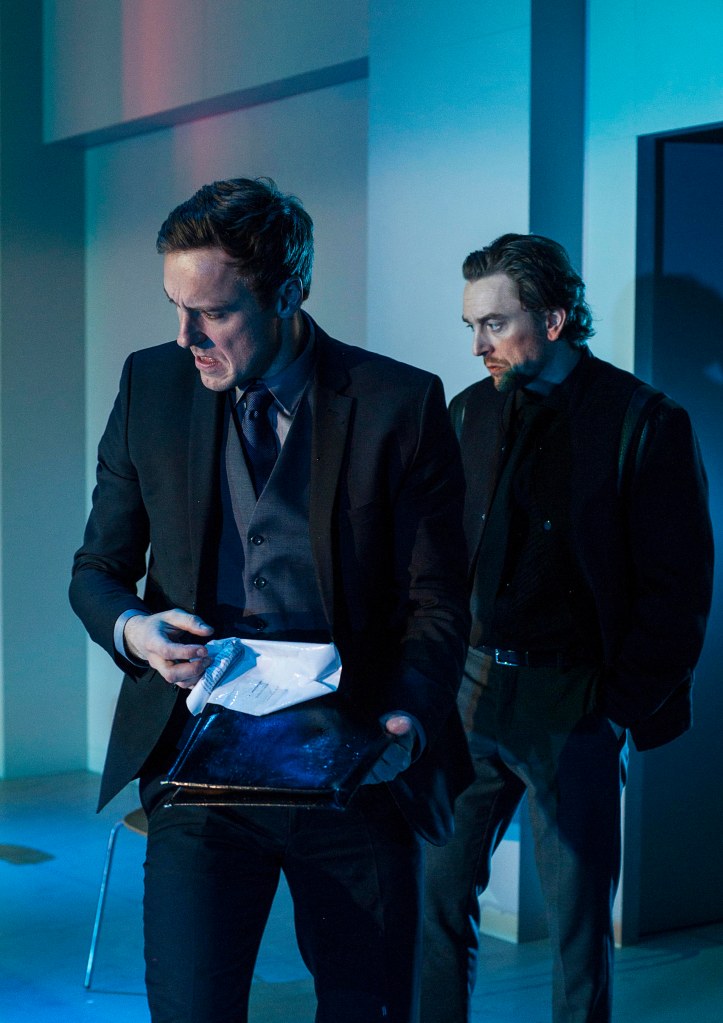 tb-folkefiende-dns-_85